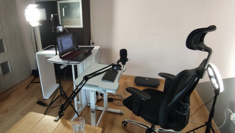 Tak ustawiłem swoje stanowisko do prowadzenia webinaru z copywritingu